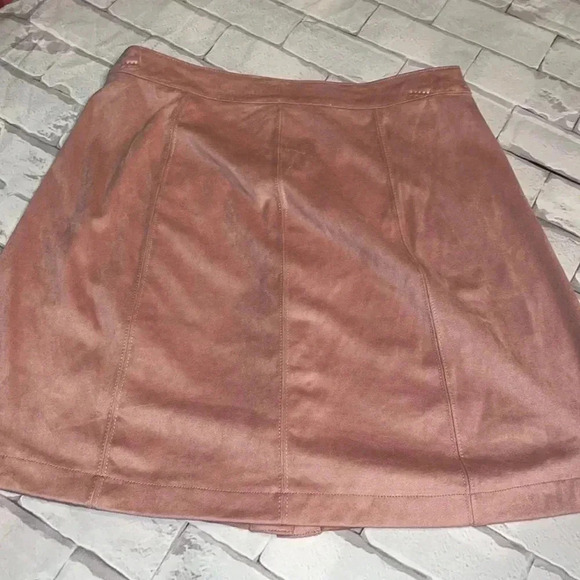 KENSIE size small skirt - Picture 3 of 4